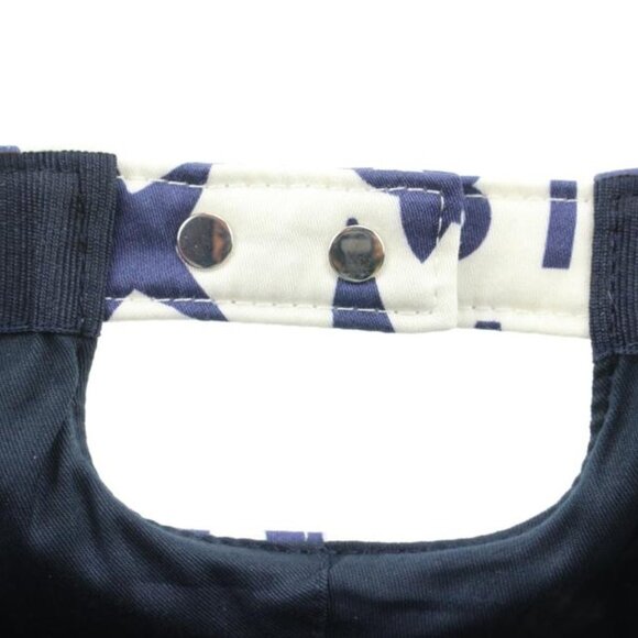 Chanel 22P 2022 White x Navy Blue Charm Icon CC Logo Baseball Cap Hat 85C24s main image 10